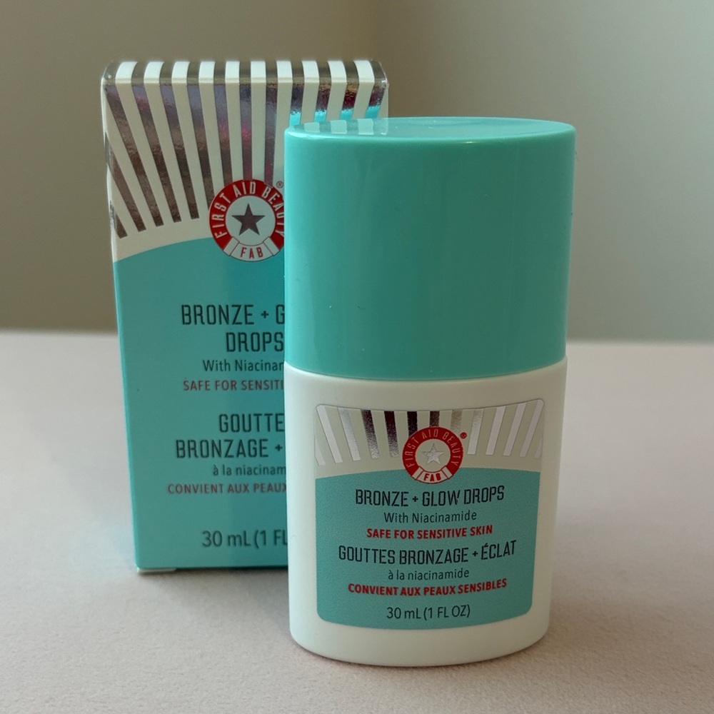 FIRST AID BEAUTY BRONZING DROPS - NEW